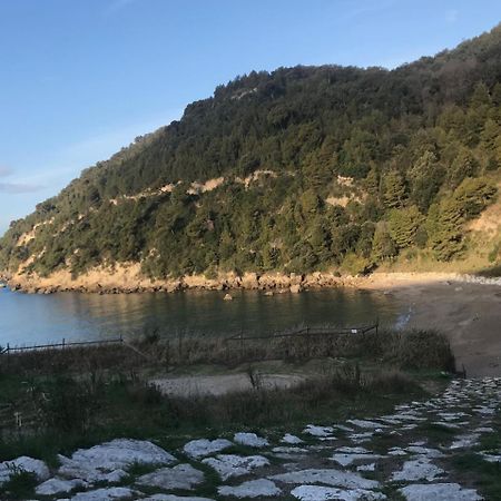Livingapple Beach مينتورنو المظهر الخارجي الصورة